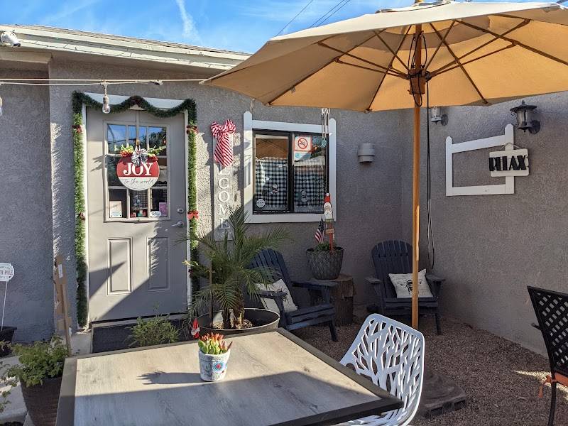 Coolidge Patio Grill (Pita Patio)