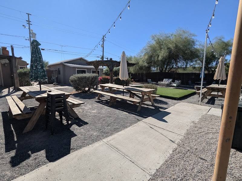 Coolidge Patio Grill (Pita Patio)